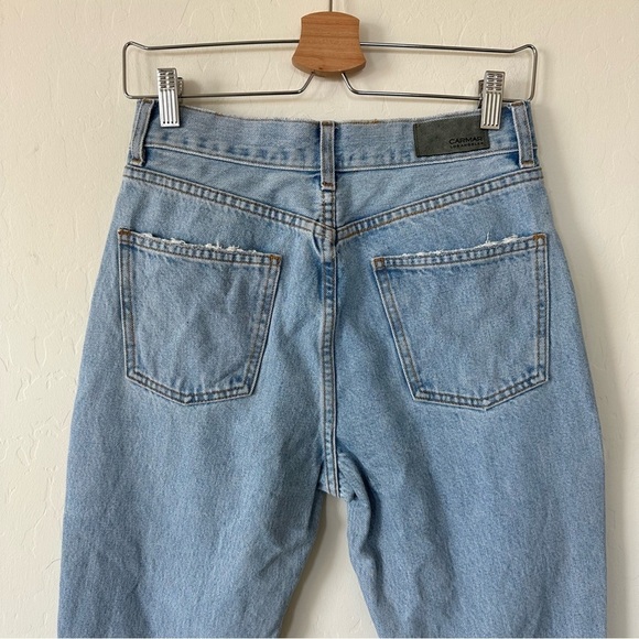 Carmar Light Wash Distressed High Rise Boyfriend Slim Leg Jeans Size 27 - Picture 9 of 11